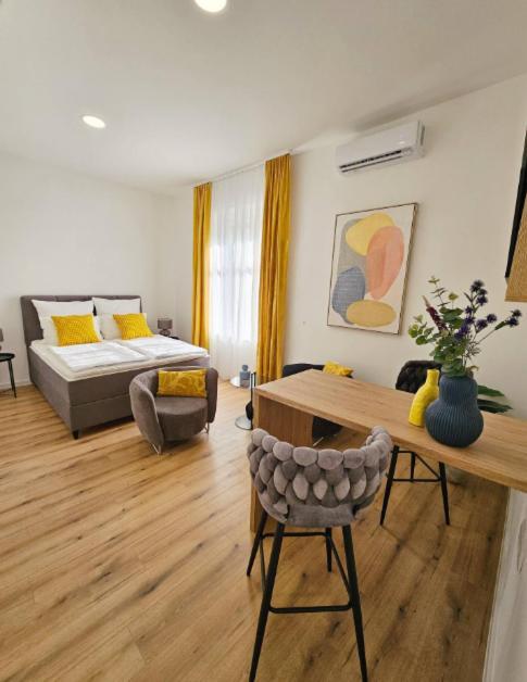 Chariming And Comfy Studio Apartment Пула Екстериор снимка